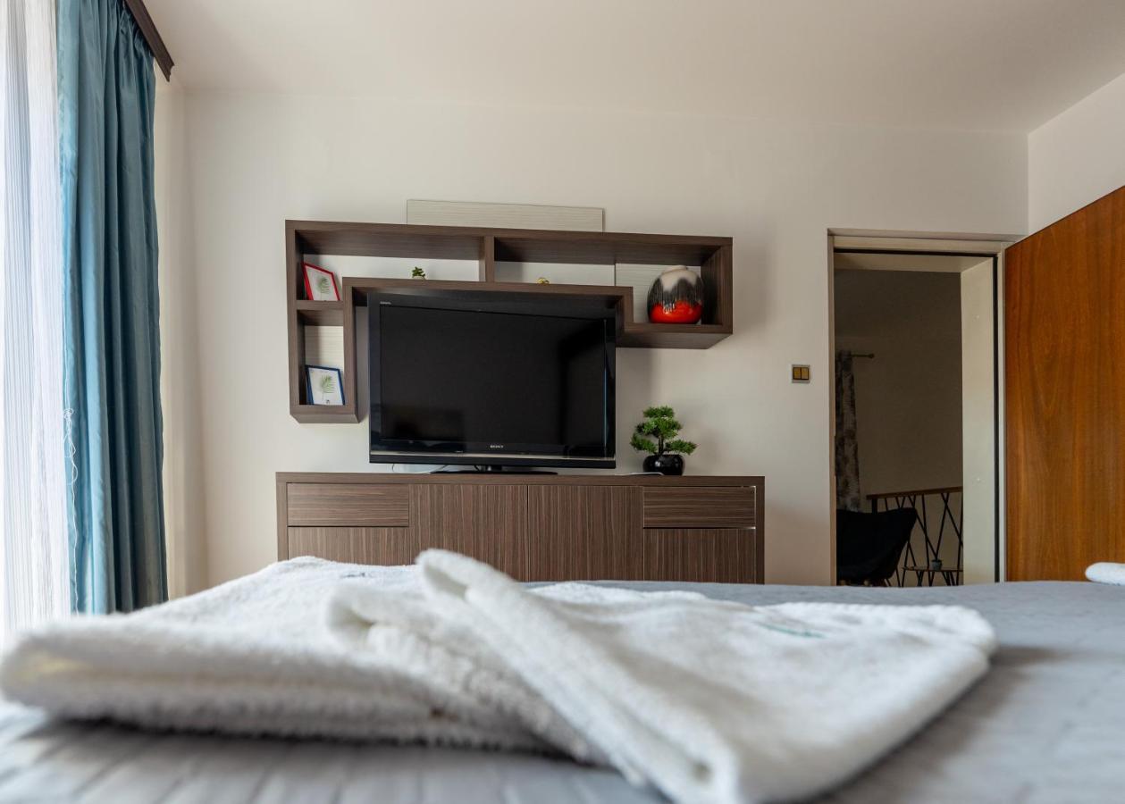 Central Park Home Spa อารันเยโลวัคส์ ภายนอก รูปภาพ