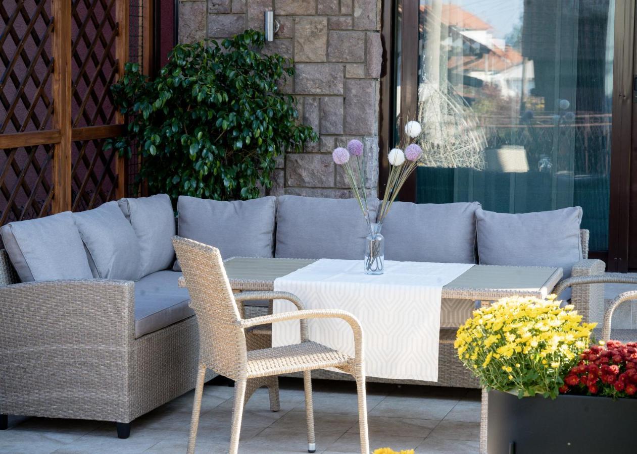 Central Park Home Spa อารันเยโลวัคส์ ภายนอก รูปภาพ